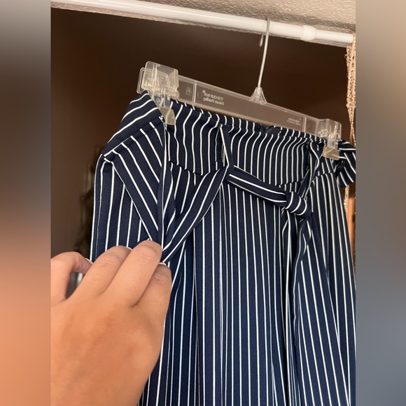 Wide Leg Striped Pants - Picture 3 of 5